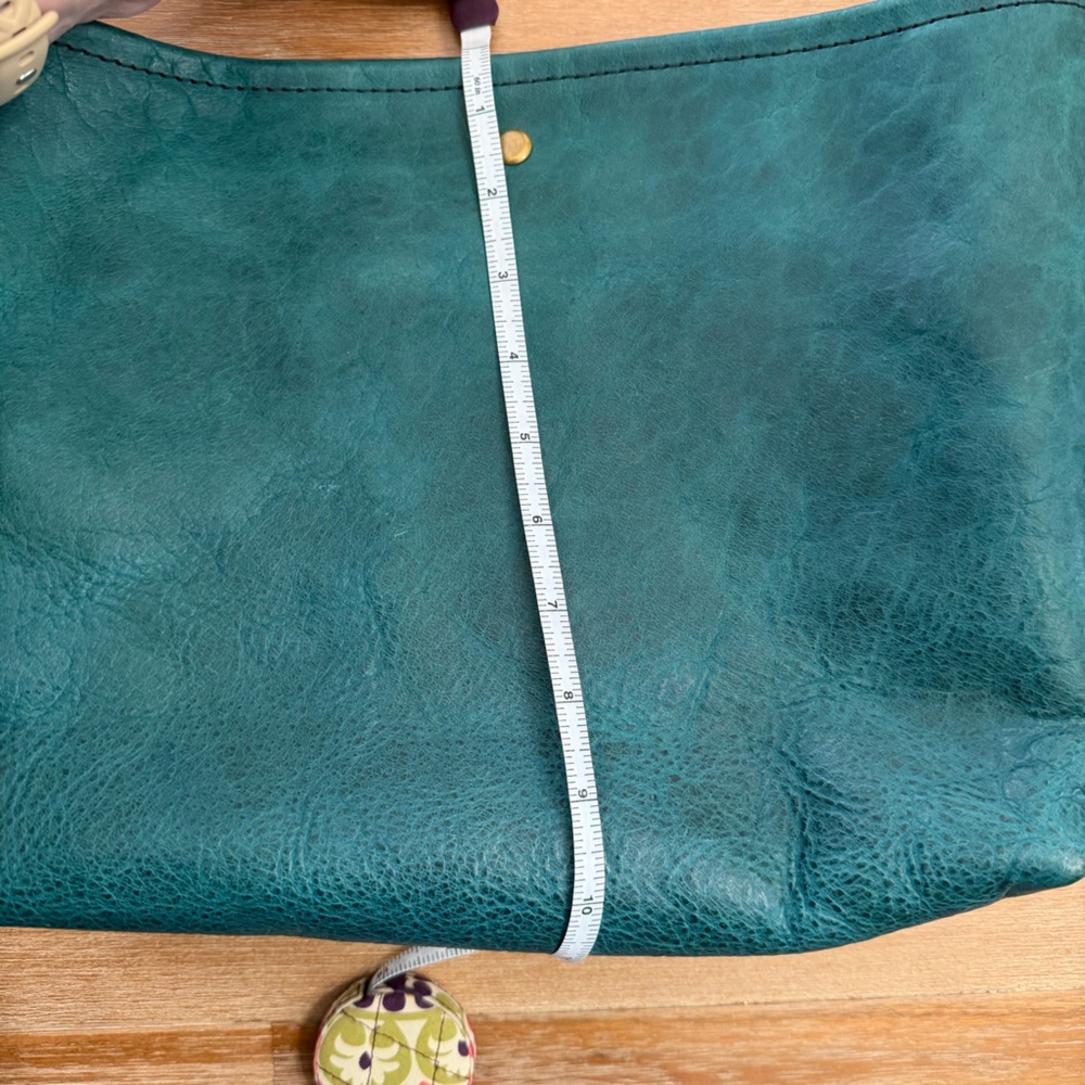 Go Forth Goods small avery crossbody in cobalt - Picture 8 of 8